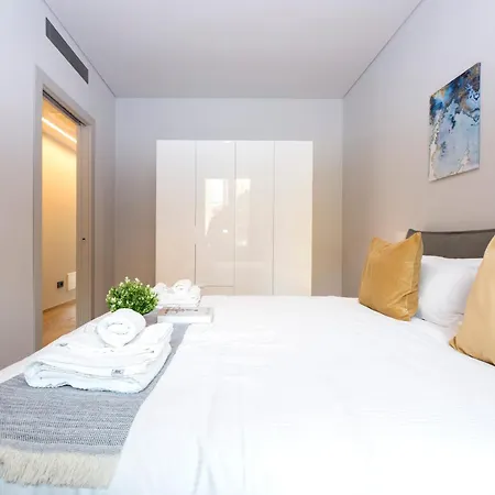 Appartamento Casaviva - Stylish Retreat With Parking In Rapallo