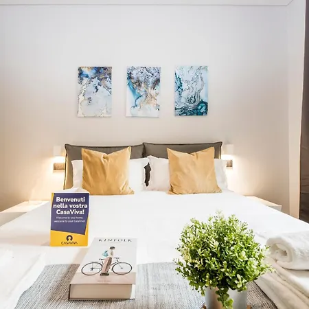 Casaviva - Stylish Retreat With Parking In Apartment
